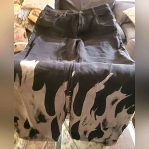 Women black Jean with design